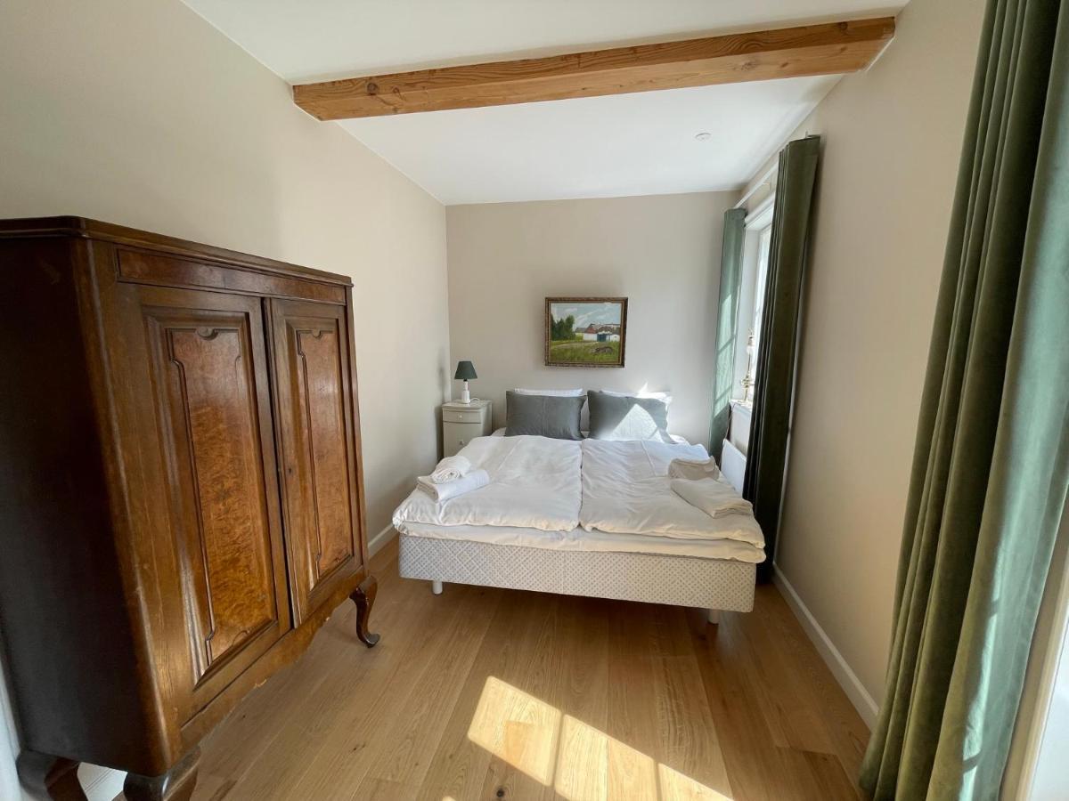 Jantzens Hotel Gudhjem Extérieur photo