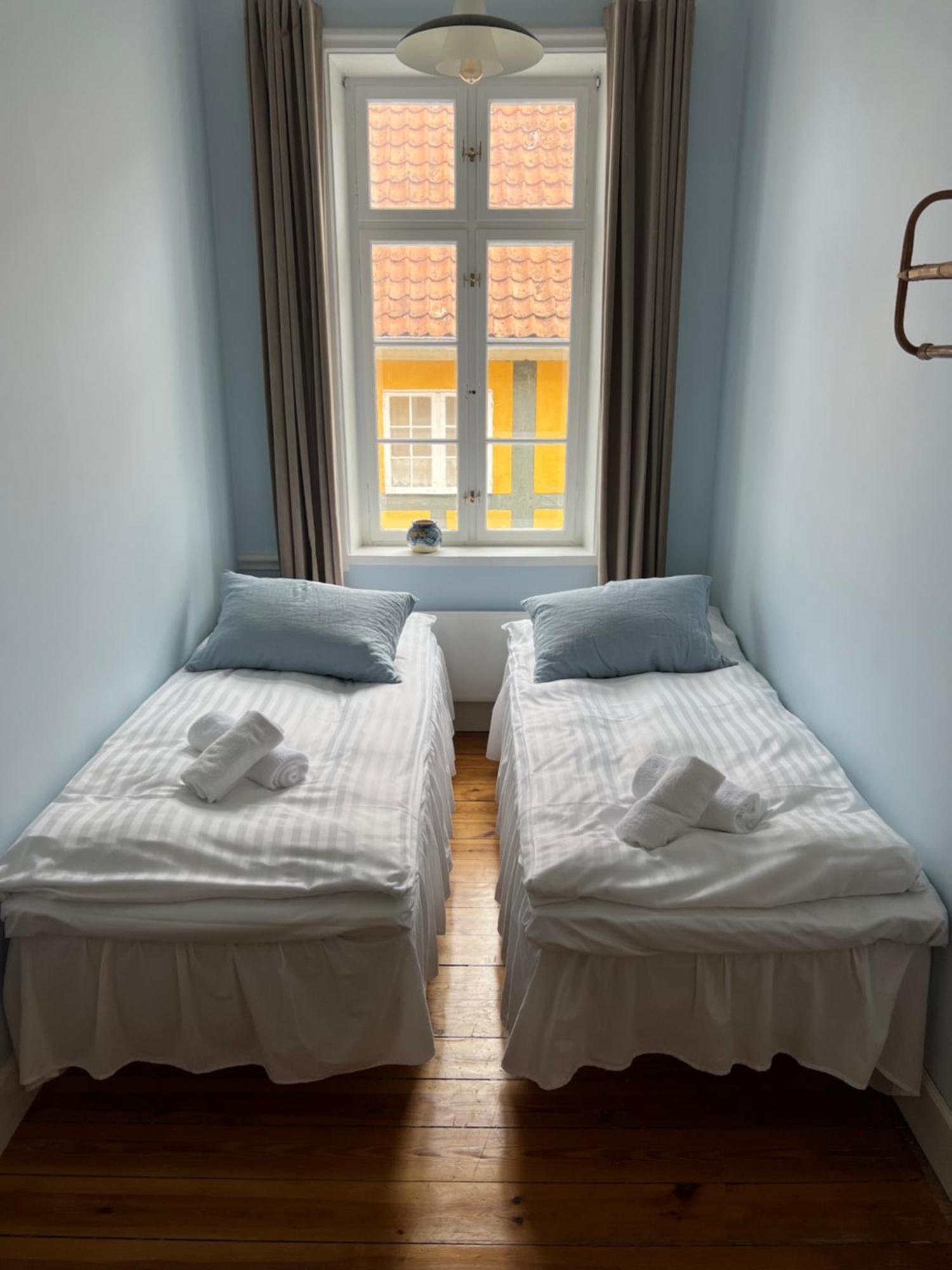 Jantzens Hotel Gudhjem Extérieur photo