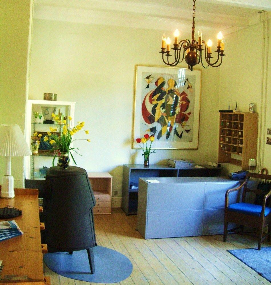 Jantzens Hotel Gudhjem Extérieur photo