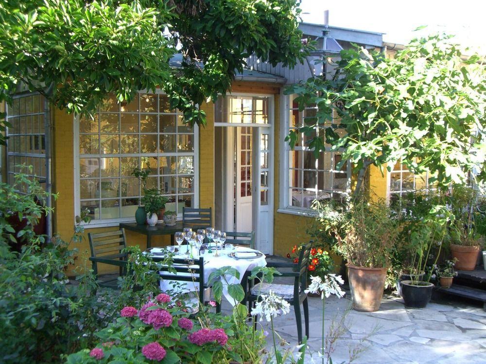 Jantzens Hotel Gudhjem Extérieur photo